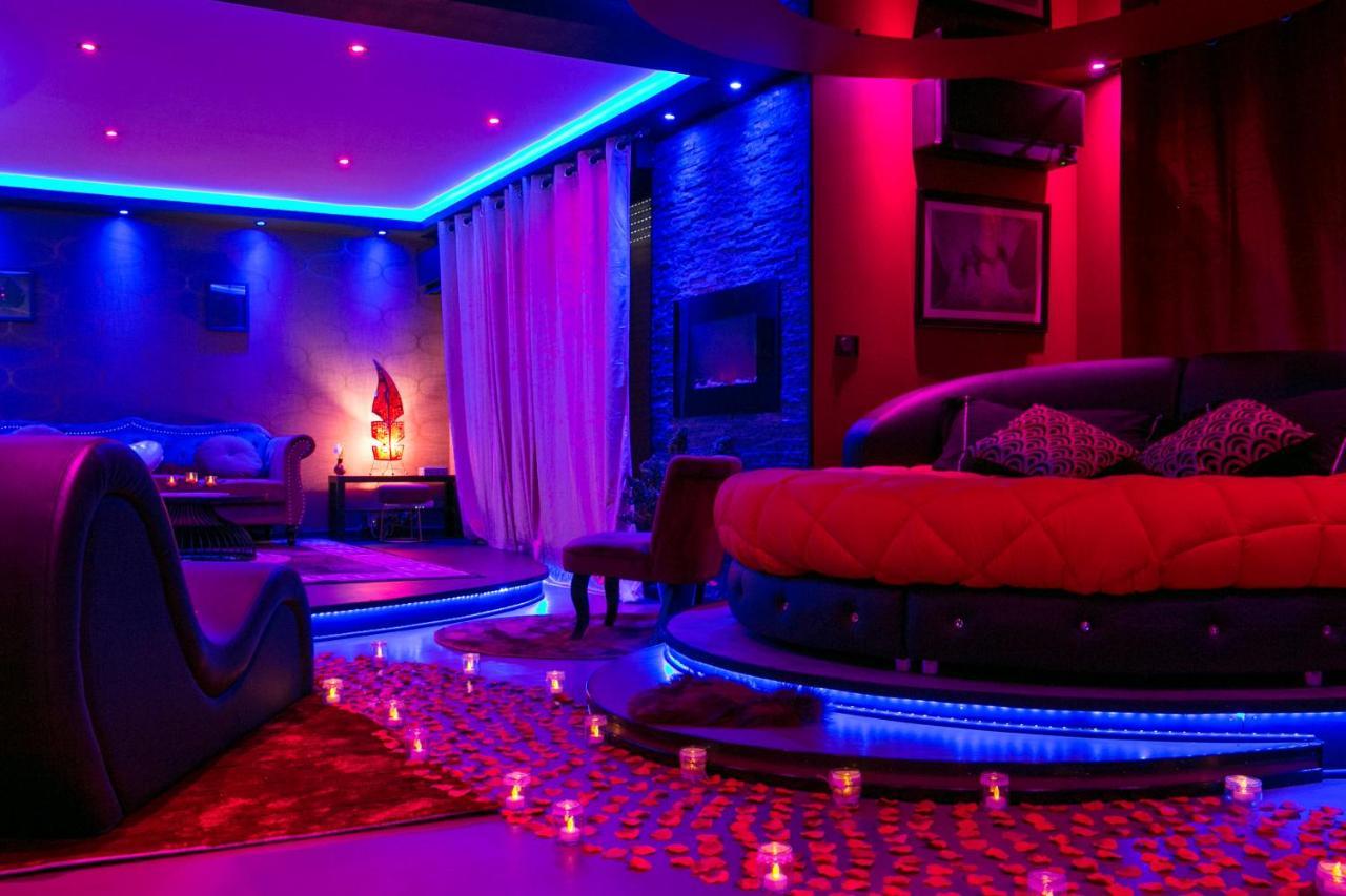L'Insolite Spa Privatif "Suite Luxueuse-Jacuzzi" Toulouse Bagian luar foto