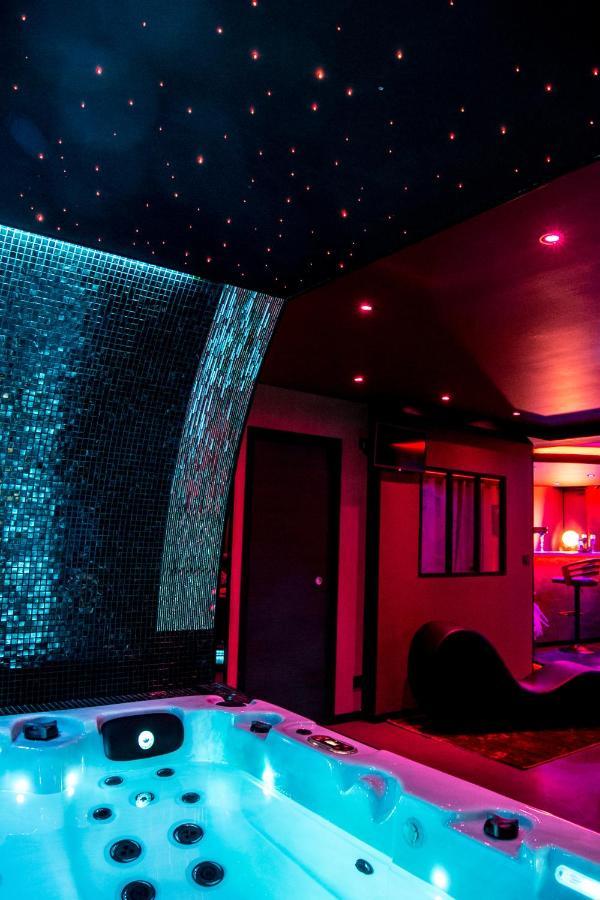 L'Insolite Spa Privatif "Suite Luxueuse-Jacuzzi" Toulouse Bagian luar foto